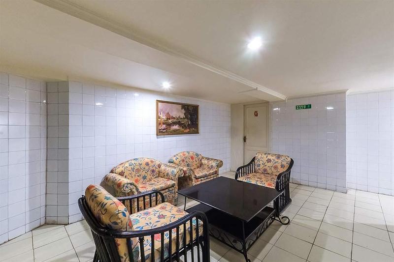 Westway Hotel Kozhikode Buitenkant foto